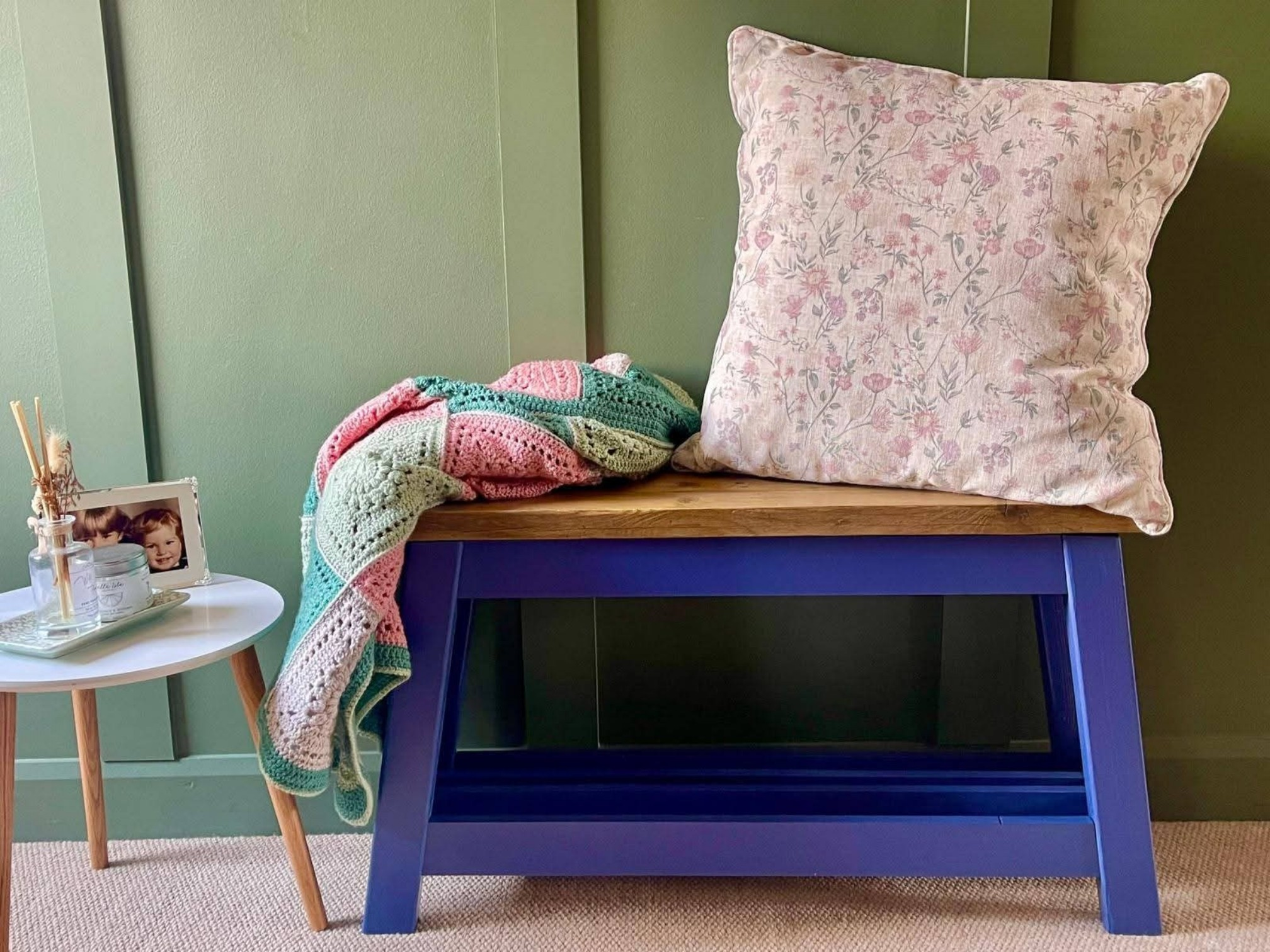 Book Bench